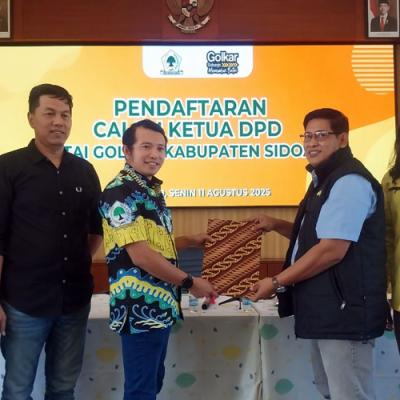 Adam Rusydi Resmi Daftar Calon Ketua Golkar Sidoarjo Periode 2025-2030