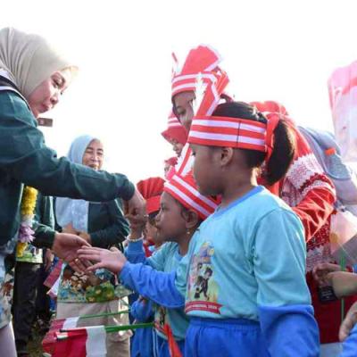 Hari Anak Nasional 2025 di Sidoarjo: 5 Ribu Anak Ikut Deklarasi Gerakan 1 Tahun PAUD Pra SD