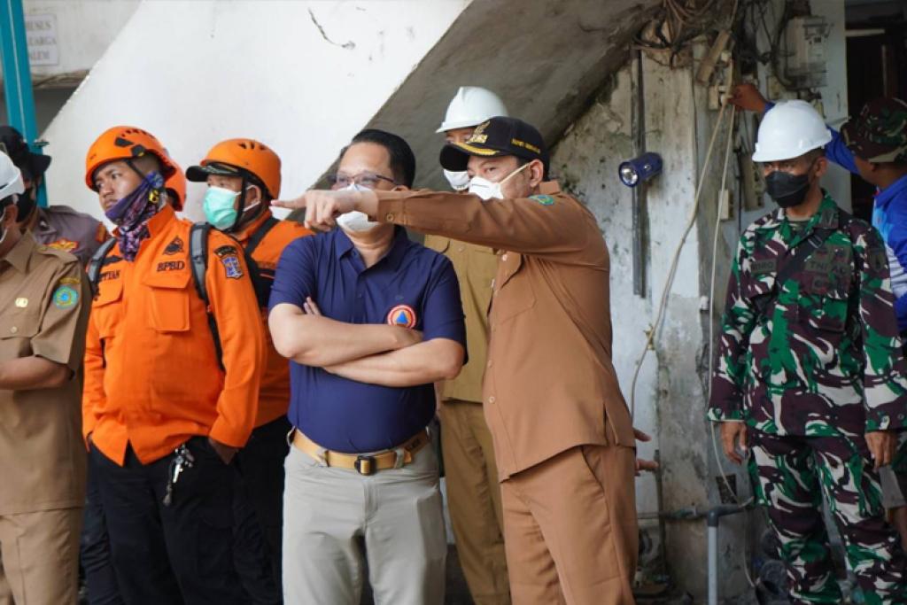 Bupati Sidoarjo Pantau Evakuasi Hari Kedelapan di Ponpes Al Khoziny