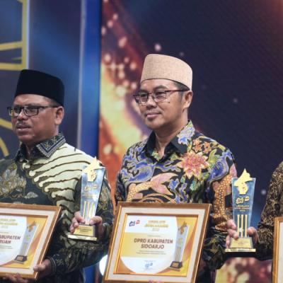 DPRD Sidoarjo Raih JTV Legislatif Awards 2025 Berkat Fungsi Pengawasan