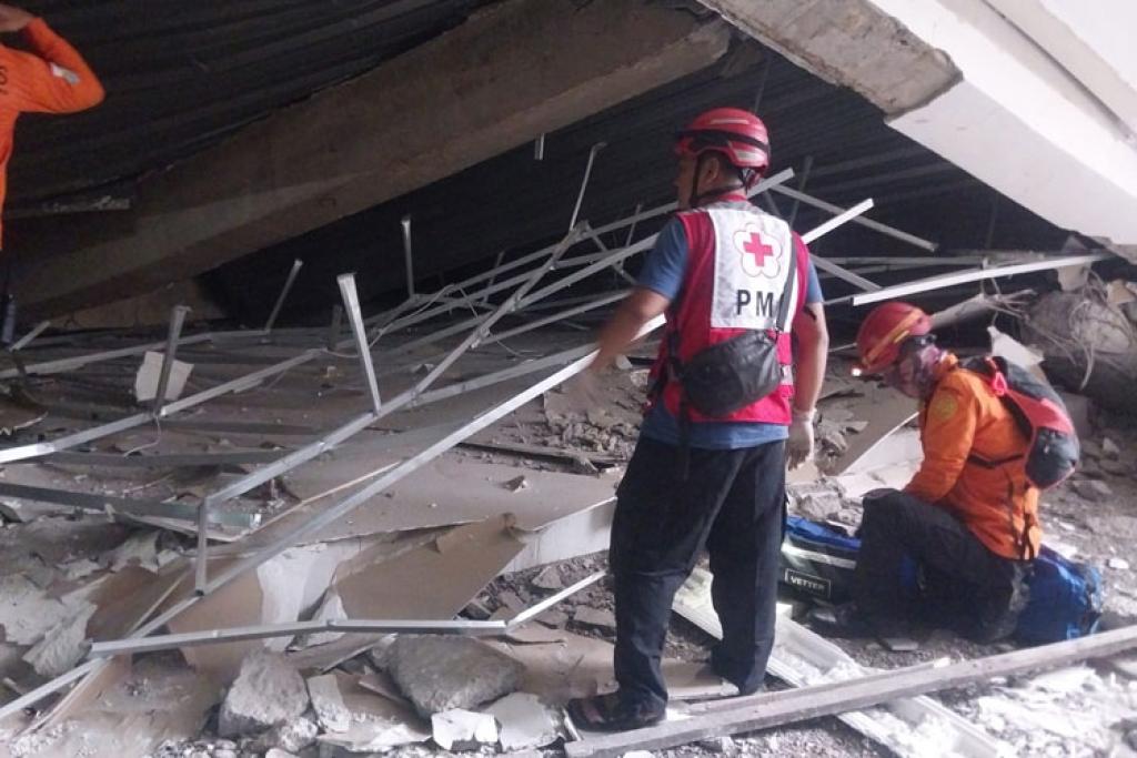 Tim SAR Intensifkan Evakuasi Korban Runtuhnya Ponpes Al-Khoziny Sidoarjo