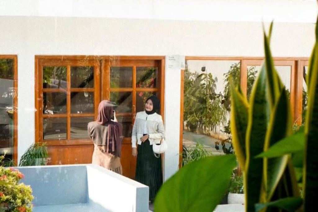 Kawasan Kavling DPR Sidoarjo, Pusat Kuliner dan Tempat Nongkrong Anak Muda