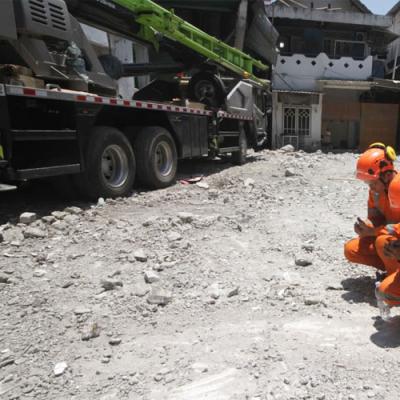 Basarnas Akhiri Operasi SAR Al-Khoziny dengan Doa di Tengah Reruntuhan