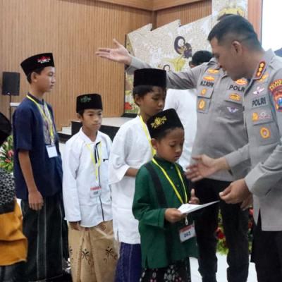 Polresta Sidoarjo Gelar Khitan Massal Gratis, 115 Anak Ikut Antusias