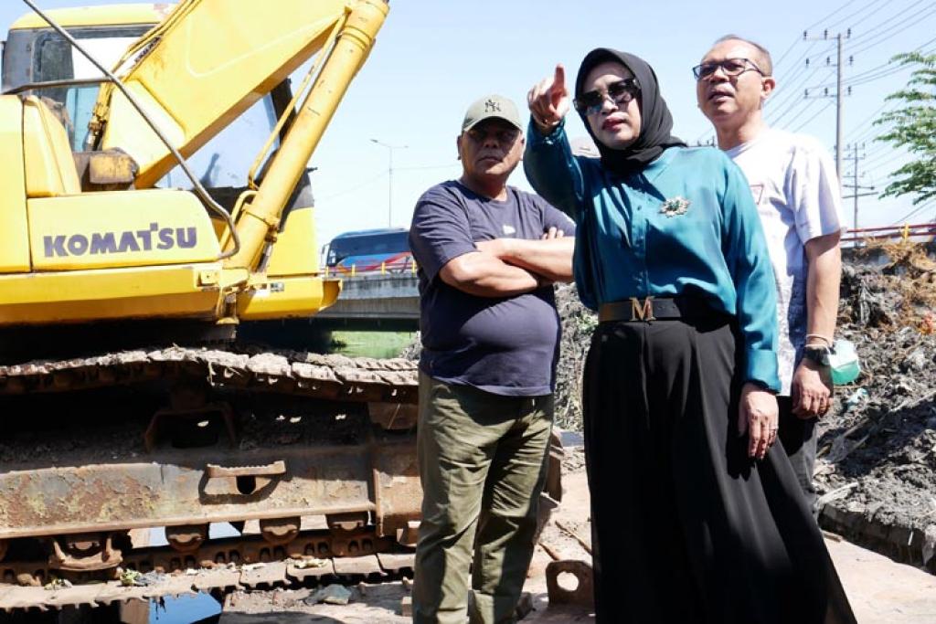 Wakil Bupati Sidoarjo Sidak Sungai Buntung, Ajak Warga Jaga Kebersihan Lingkungan