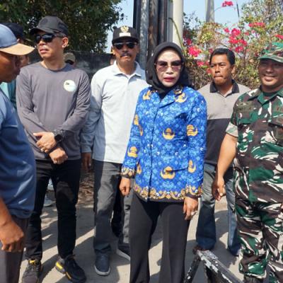 Wabup Sidoarjo Sidak Jembatan Tambak Cemandi Putus, Janji Perbaikan Cepat
