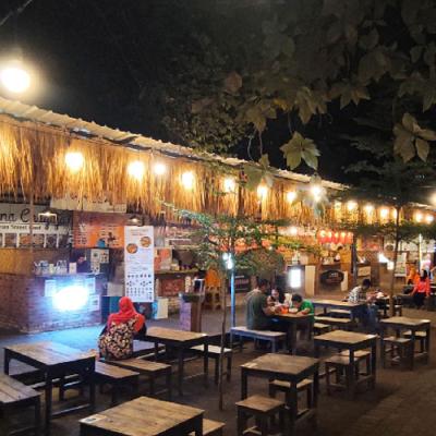 Warung Alas Kuto, Oase Kuliner Rindang di Tengah Kota Sidoarjo